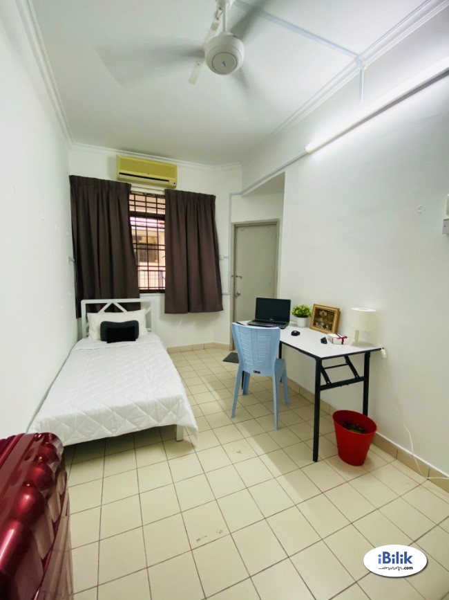 Zero% Deposit - Medium Room for rent Bandar Utama PJ - Image 1