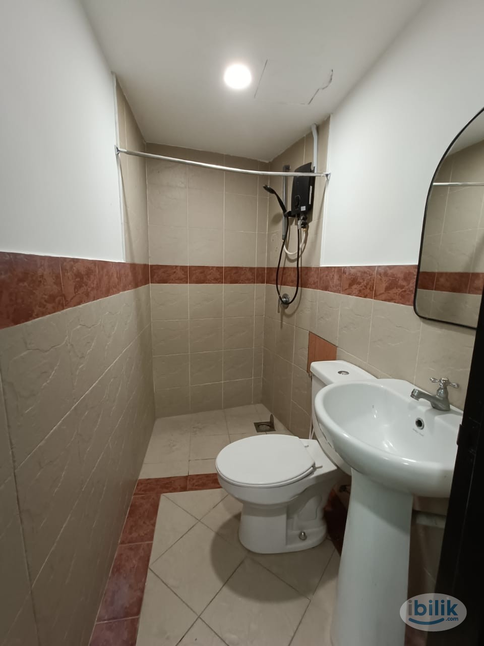 🌟SUBANG PERMAI HOTEL WINDOW MASTER ROOM TO RENT😎 OPEN BOOKING JUST RM300 FOR 5 DAYYYY🎆🎆🎆 - Image 4