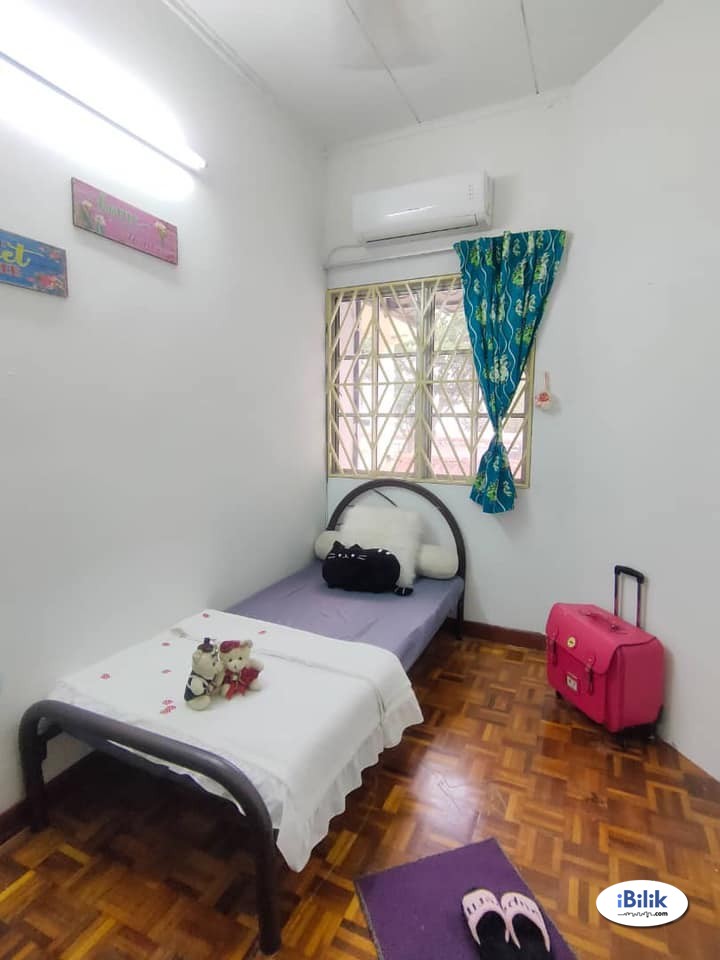 Room For Rent at jalan Tempua, Bandar Puchong Jaya with High Speed WIFI - Image 1
