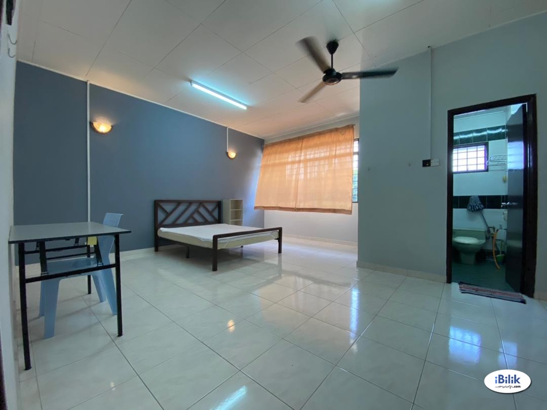 🔥ZERO DEPOSIT Master Room at Bandar Utama🚶Easy Access to Centrepoint, First City UC, Merchant Square🚶5 mins First Avenue - Image 1