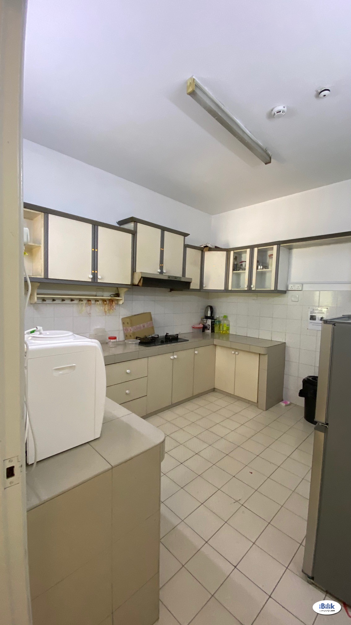 🛏ZERO DEPOSIT Middle Room at Damansara Utama 🚶Walking distance to Starling Mall, Damansara Uptown 🚗Easy Access to One Ut - Image 2