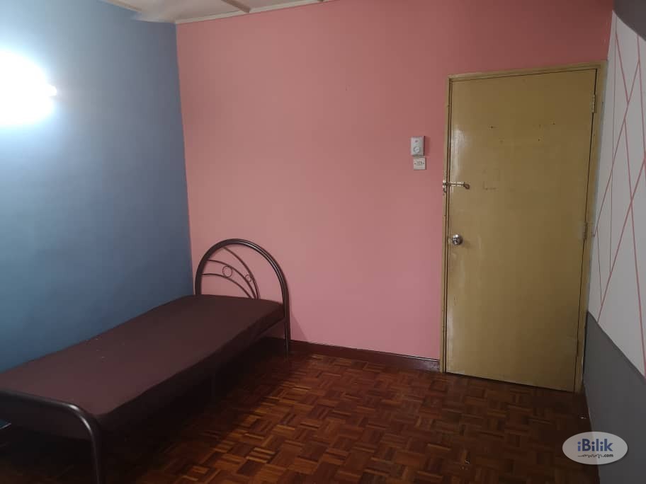 Zero Deposit. Room for rent Cheras. Newly Refurbished Unit - Image 1