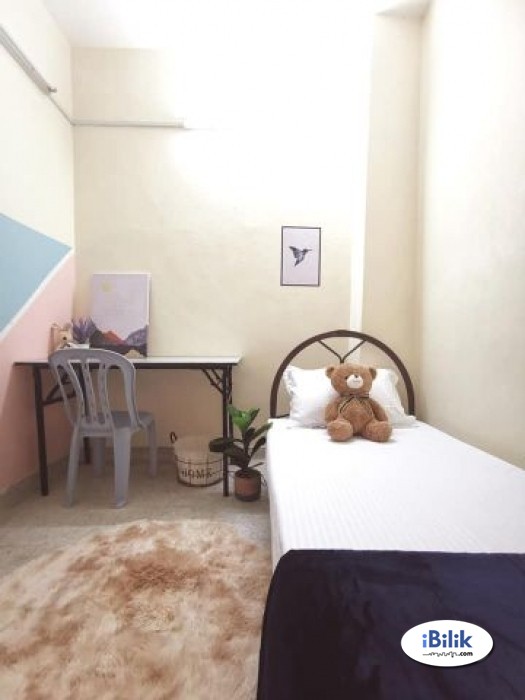 Cozy Zero Deposit !! Single Room at Damansara Utama, Petaling Jaya - Image 1