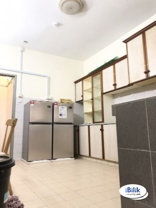 Free Deposit! Room For Rent in Section 14, Petaling Jaya Near to BAC College! - Image 2