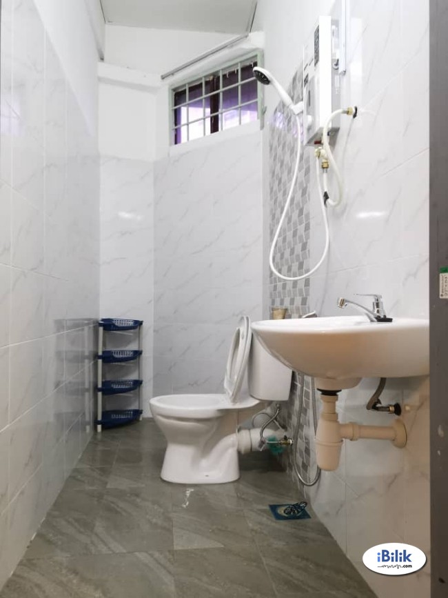 1 Month Deposit ~ Walking Distance LRT Kelana Jaya Room in SS4 For Rent - Image 3
