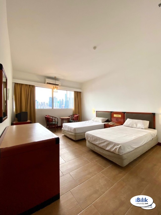 Spacious 3 STAR Master Hotel Room at Chow Kit - ( Nearby Hospital KL & UUM )! - Image 1