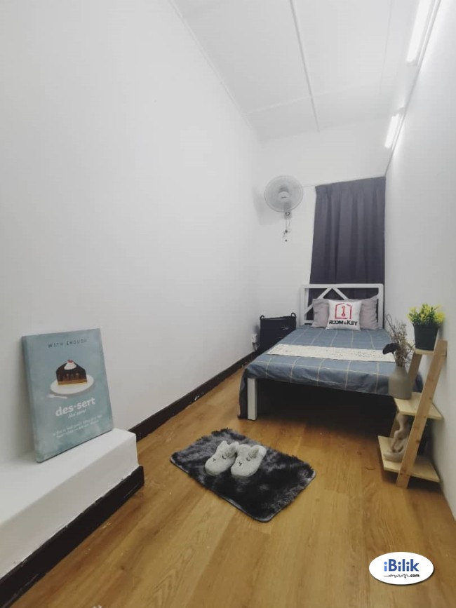 comfortable No Deposit ⛳ Room for rent Ara Damansara - Image 1