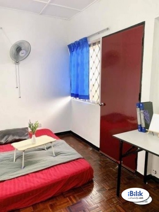 comfortable ZERO DEPOSIT - Middle Room at Taman Wawasan- Pusat Bandar Puchong - Image 1