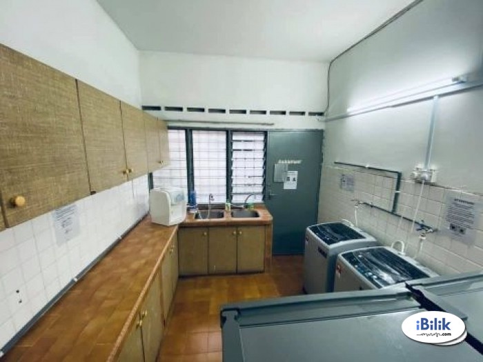 Zero Deposit !! Single Room at TTDI- Kuala Lumpur Near MRT Station - Image 2