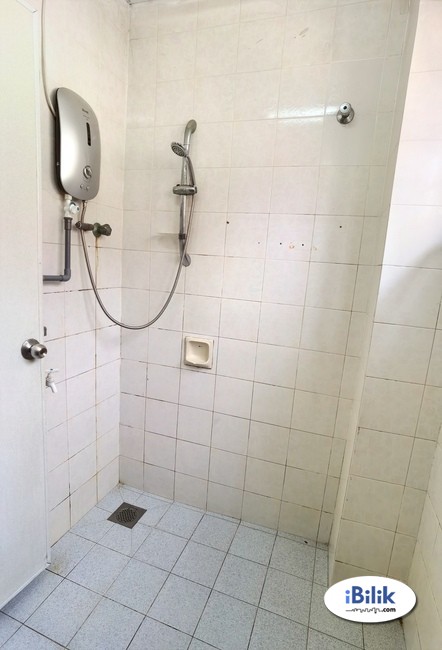 Single Room Zero Deposit Weekly Cleaning @ BU7! - Image 3