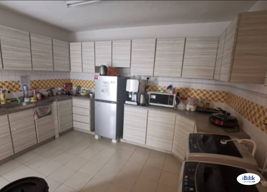 Single Room at Pelangi Utama, Bandar Utama - Image 3