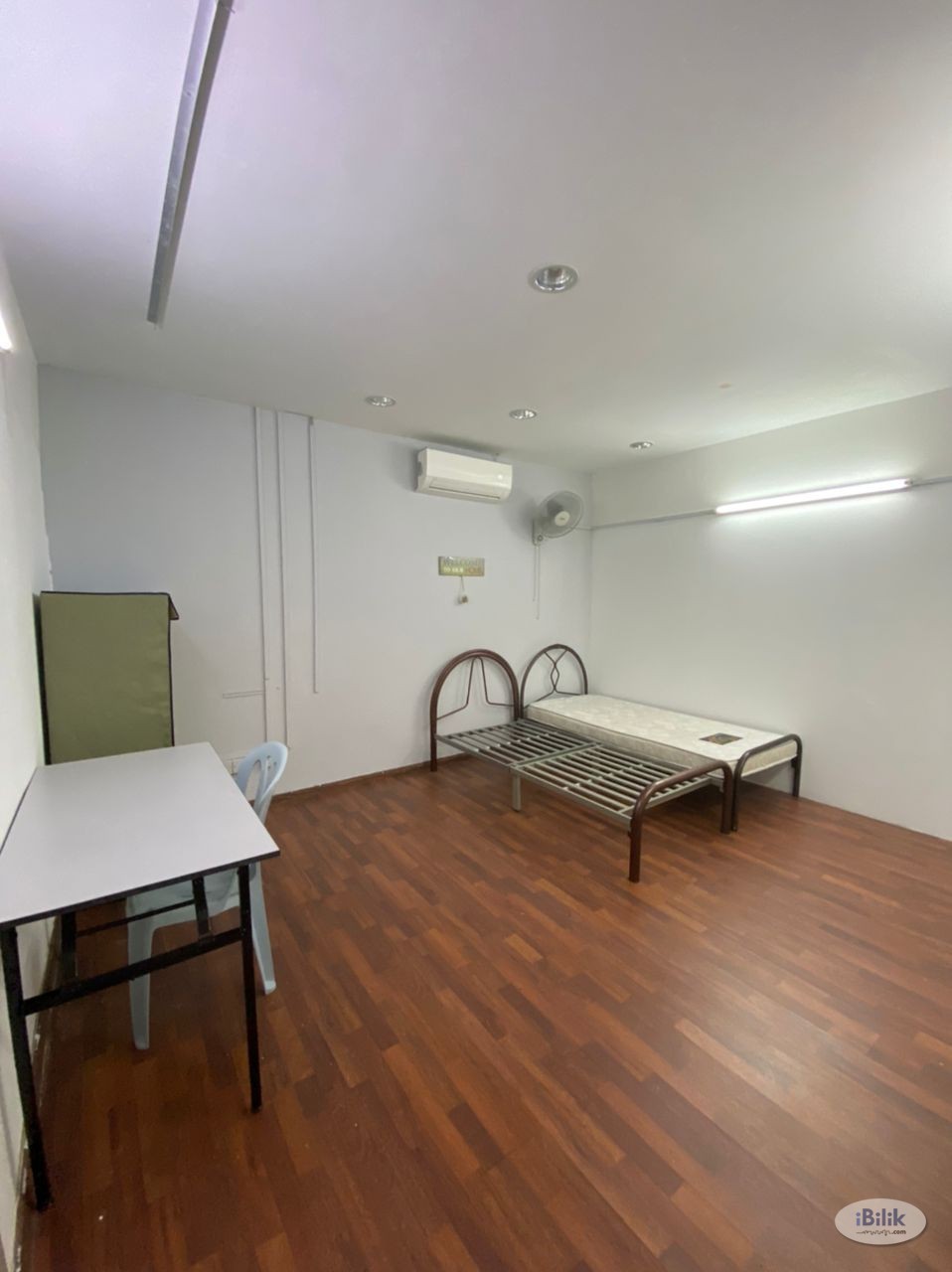 Single Room at Sea Park, Petaling Jaya - Image 2
