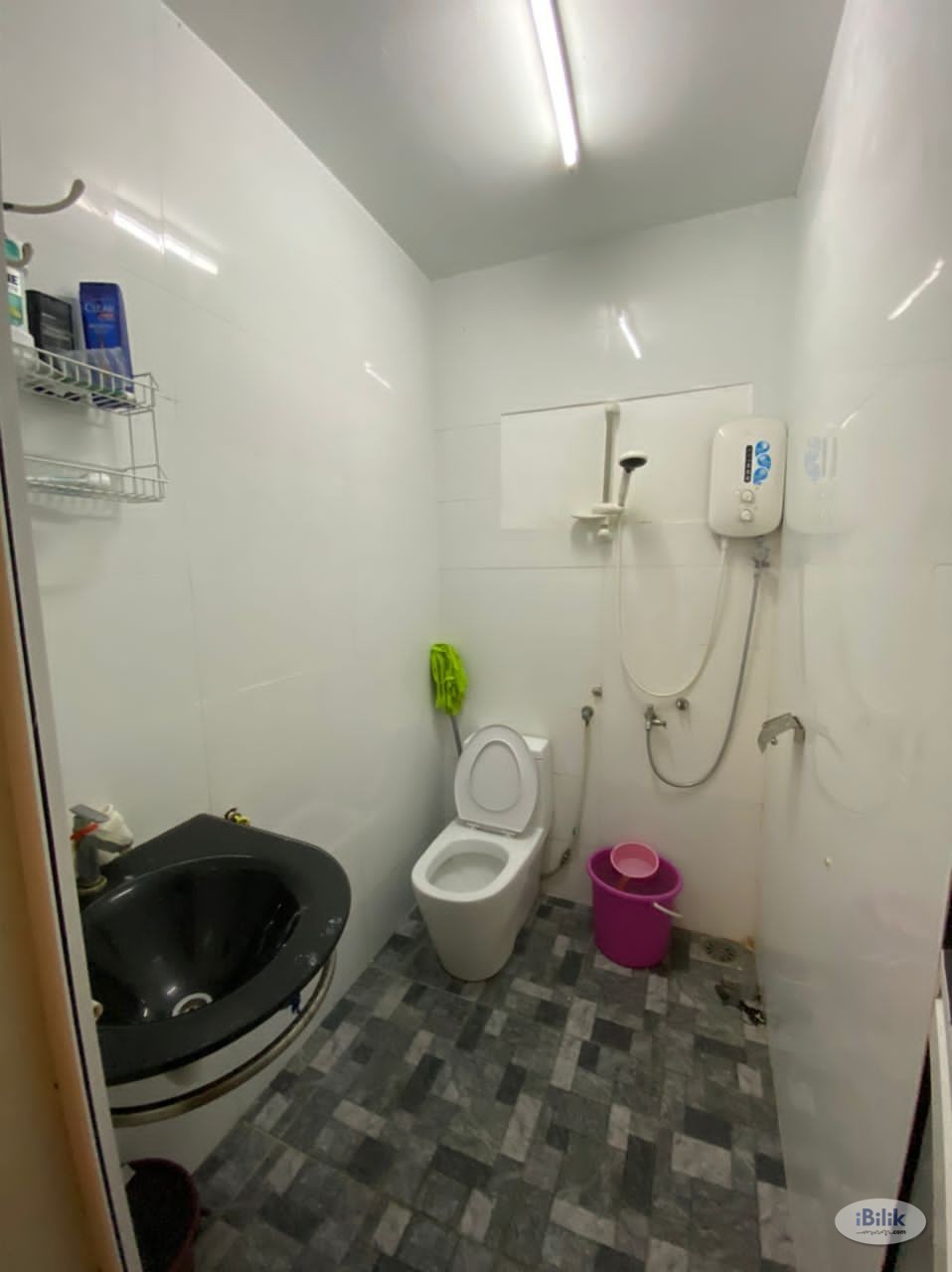 Single Room near DurianMan SS2/Taman Bahagia lrt/ McDonald’s ss2 - Image 1