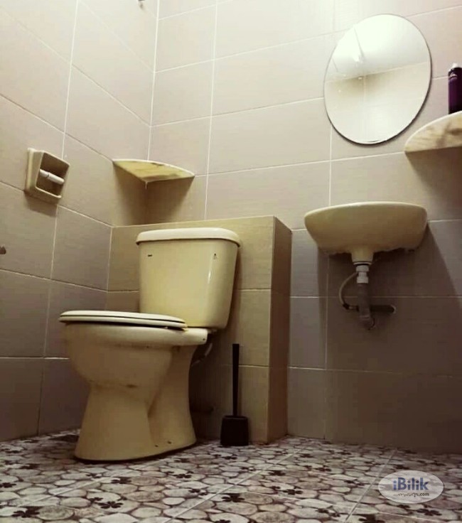 intimate Zero Deposit. Walking distance Sunway Lagoon BRT Station - Image 3