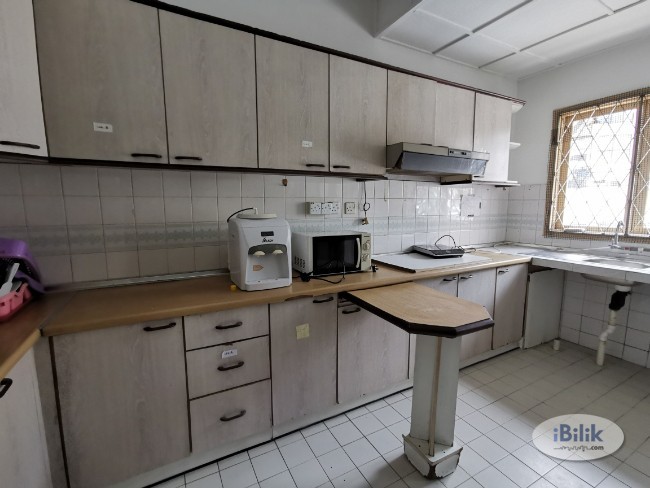 Cozy Zero Deposit !! Small Room Walking distance LRT SS18 - Image 2