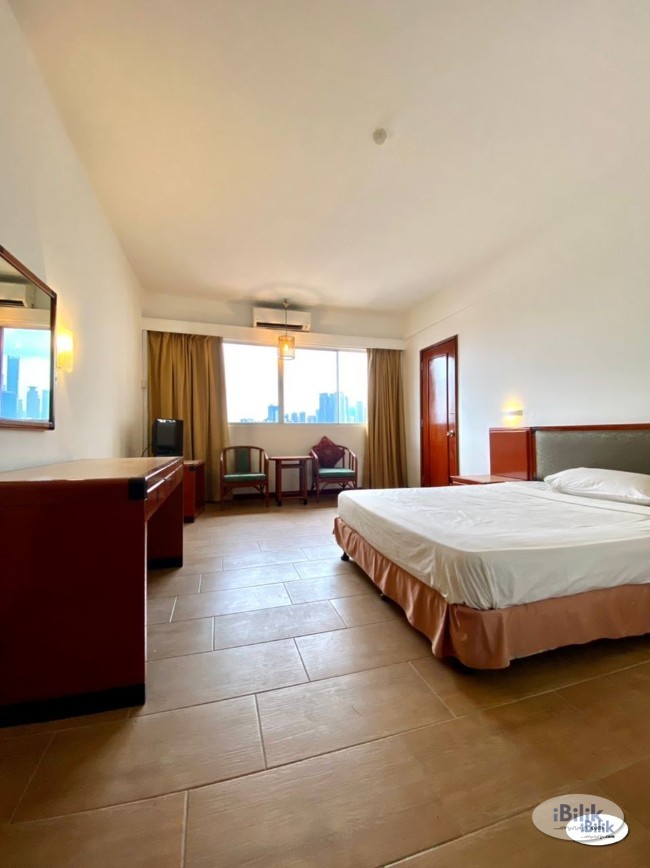 comfy Spacious Super 3 Star Master Room at Chow Kit - ( Menara TA One , Wisma FGV ) - Image 1
