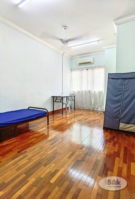 Cozy Middle Room Zero Deposit Weekly Cleaning @ BU6 - Image 1