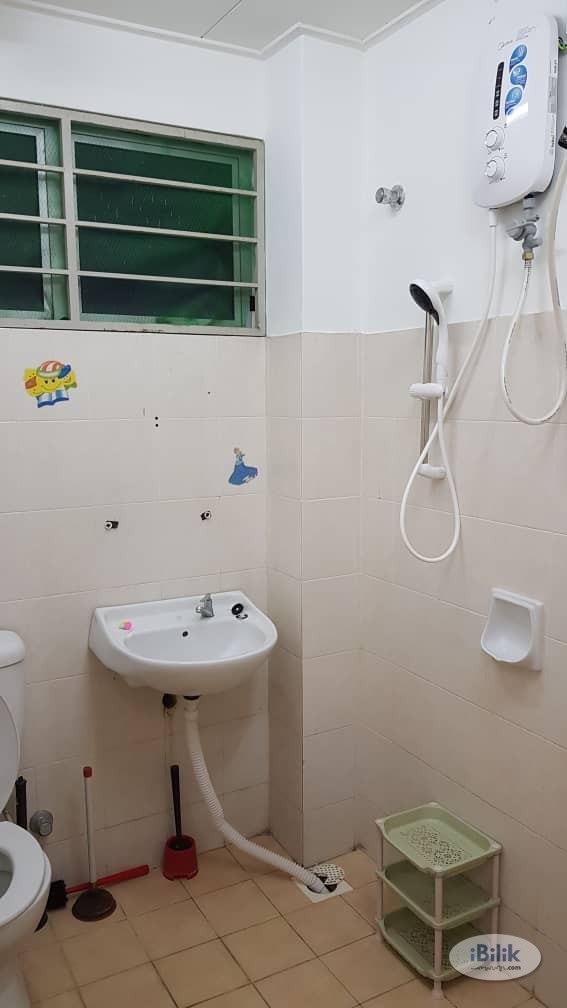 Single Room at Pinggiran USJ 2, Subang Jaya - Image 2