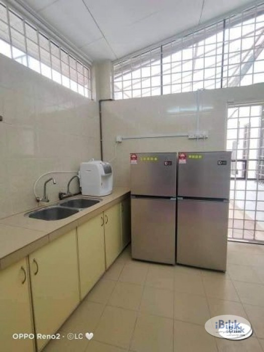 ZERO DEPOSIT !! Middle Room at PJS 9, Bandar Sunway - Image 2