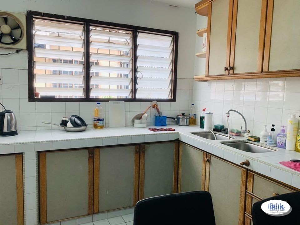 ZERO % Deposit ~ Middle Room at BU6, Bandar Utama 5Min to Mutiara Damansara MRT 🚡 - Image 2