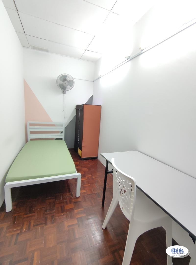 Single Room at SS22!! - Image 1