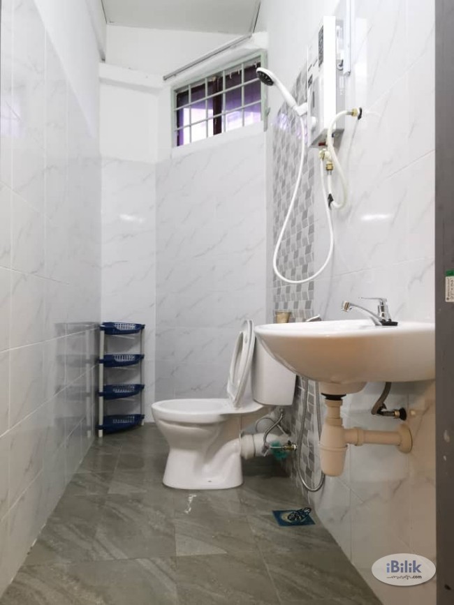 1 Month Deposit ~ Walking Distance LRT Kelana Jaya Room in SS4 For Rent! - Image 3