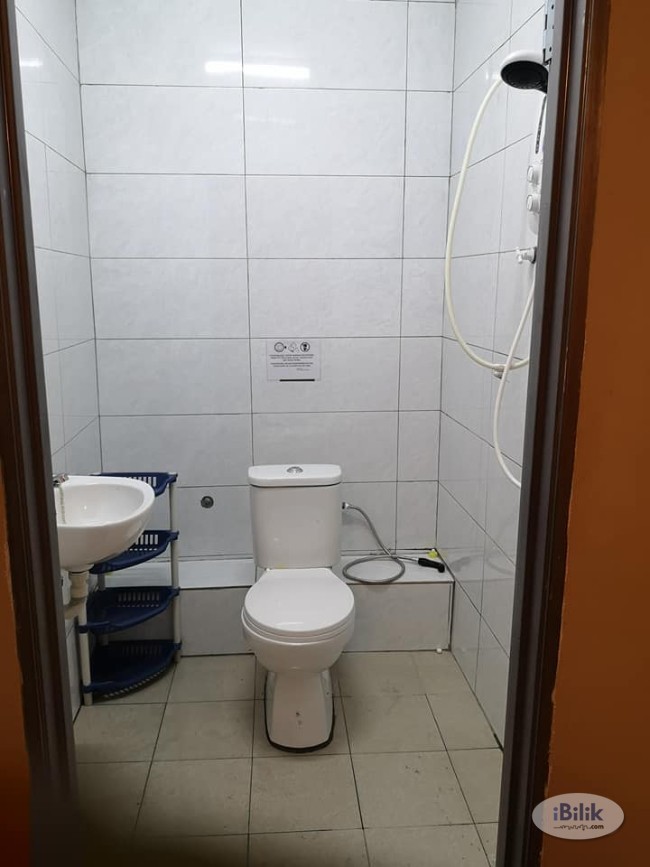 RM1 for 2ND Month Rental. Room for rent Maluri KL - Image 3
