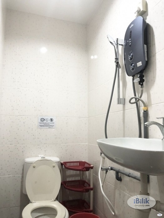convenience ZERO DEPOSIT - Middle Room at Taman Wawasan, Pusat Bandar Puchong - Image 3
