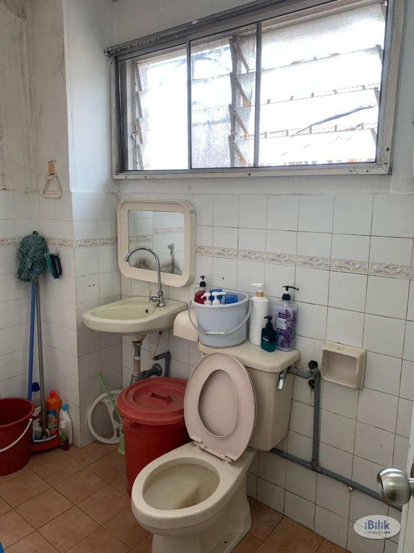 1 MONTH DEPOSIT SINGLE ROOM IN BANDAR SUNWAY , SUNWAY PYRAMID, SUNWAY LAGOON, THE PINNACLE SUNWAY, SUNWAY MEDICAL CENTRE - Image 3