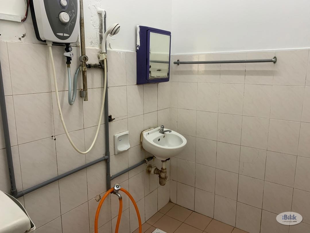 1 MONTH DEPOSIT SINGLE ROOM IN BANDAR SUNWAY , TAMAN SUBANG INDAH, SUNWAY GEO, SUNWAY MENTARI, TAMAN SRI SUBANG - Image 3