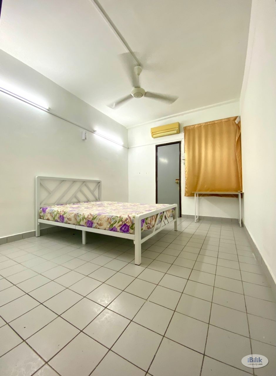 💓Middle Room at Bandar Utama  ⭐Near to One Utama , MRT Bandar Utama, 1 Power House , First Avenue , Centre Point , IKEA  - Image 1