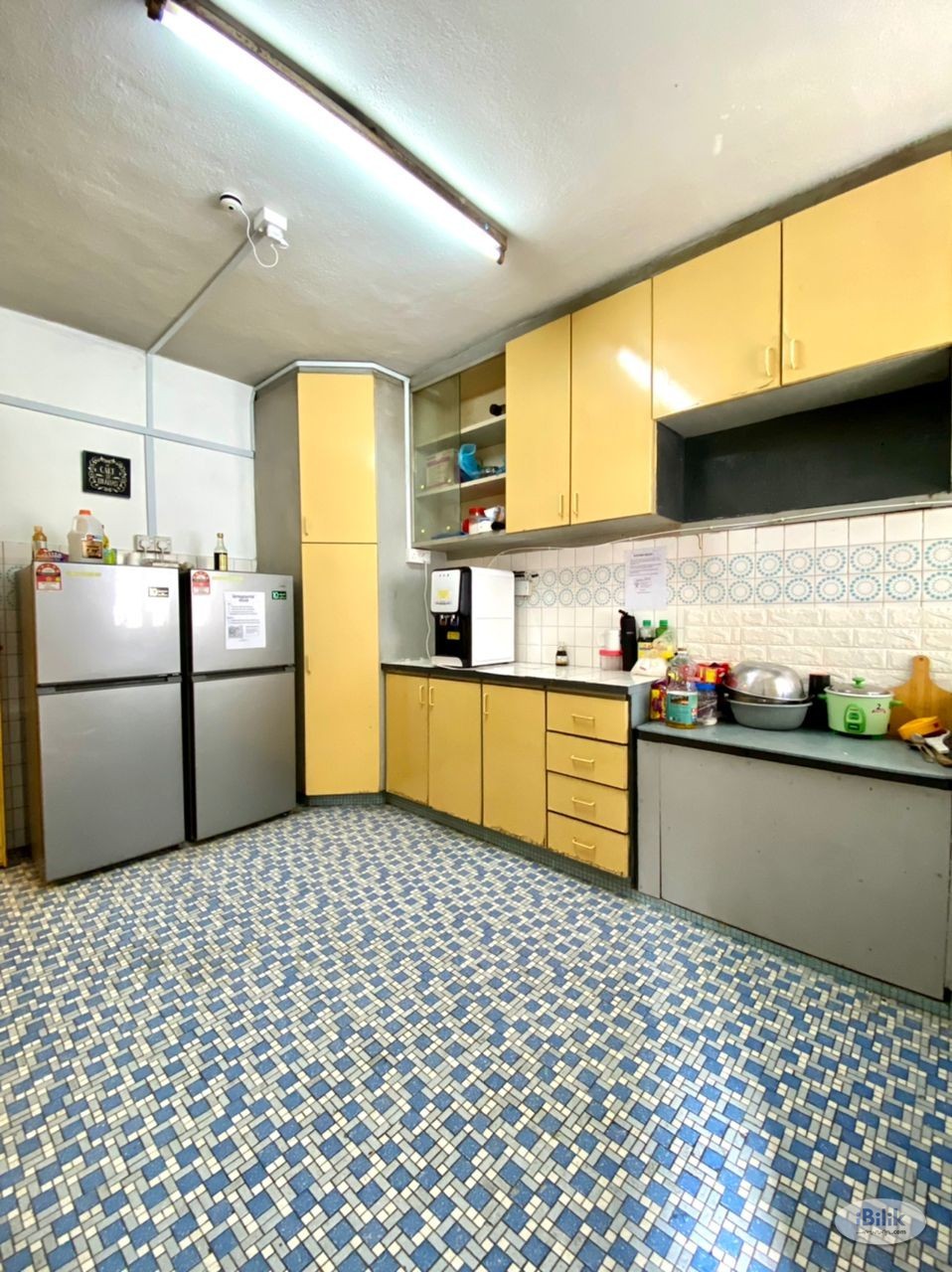 💥💥MASTER ROOM WITH PRIVATE BATHROOM 🚿AT SS22 🌟NEAR TO ATRIA MALL , STARLING MALL , BEACONHOUSE , DAMANSARA UPTOWN - Image 2