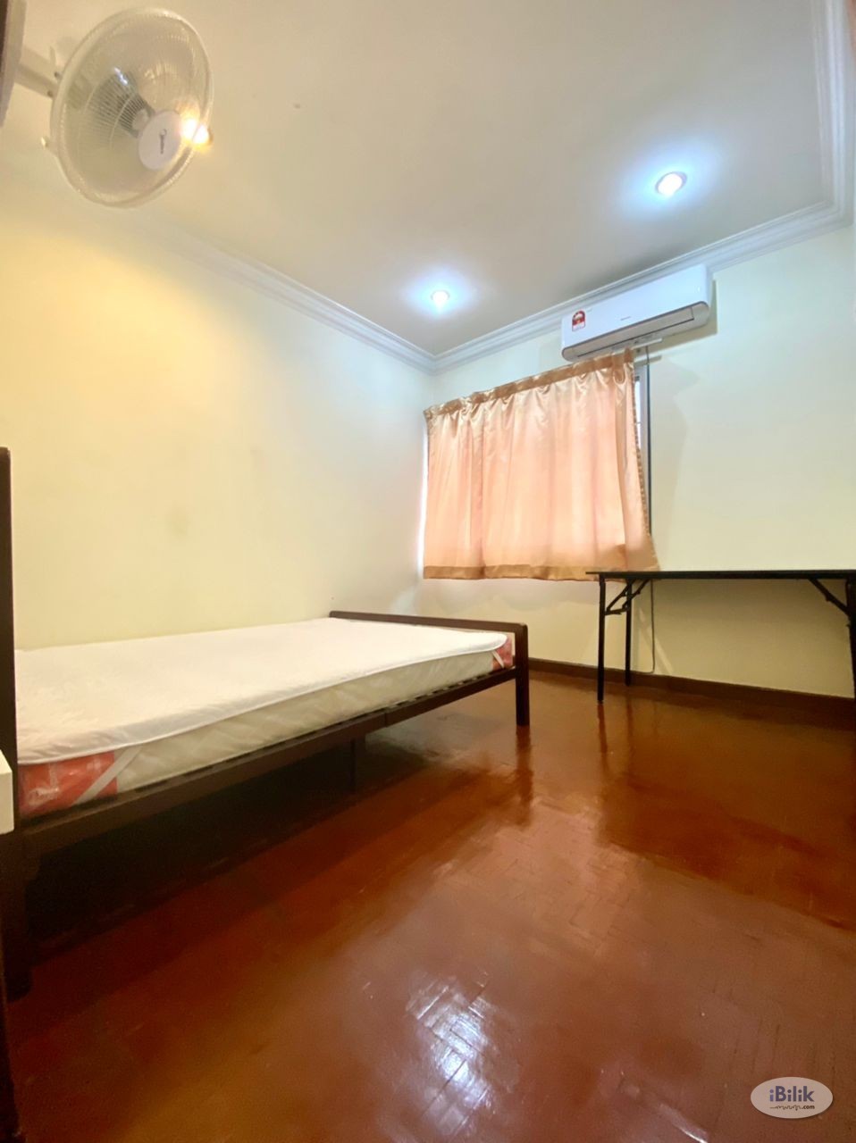 💓Middle Room at SS2 ⭐Near to Chow Yang , Atria Mall , LRT Taman Bahagia , 3 Damansara, SS2 Square - Image 1