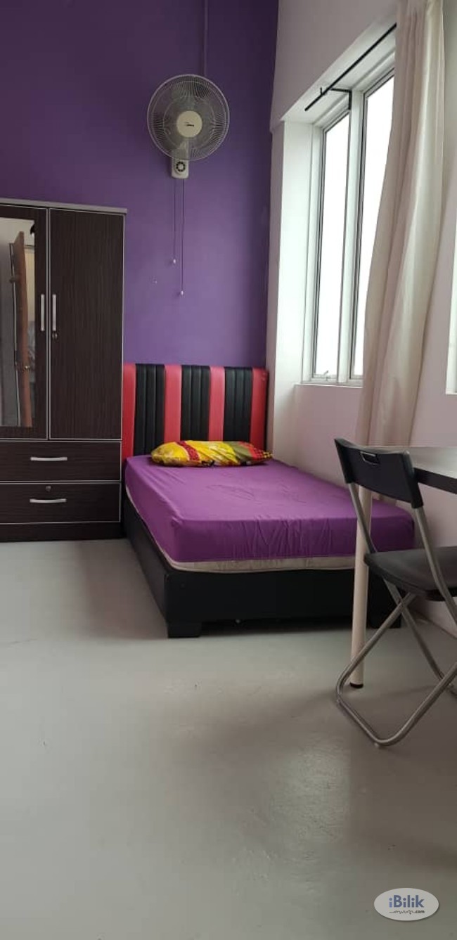 Cozy 1 Month Deposit Only @ Middle Room at Kota Damansara PJ! - Image 1