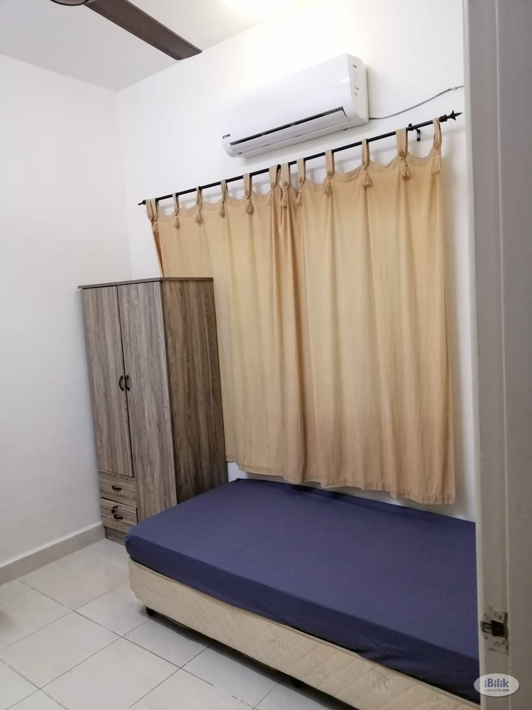 Single room at Pelangi Utama condominium - Image 1