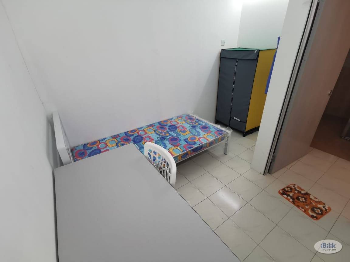 Free 1 Month Rental! Room For Rent in Kota Kemuning, Shah Alam Near Gamuda Walk - Image 1