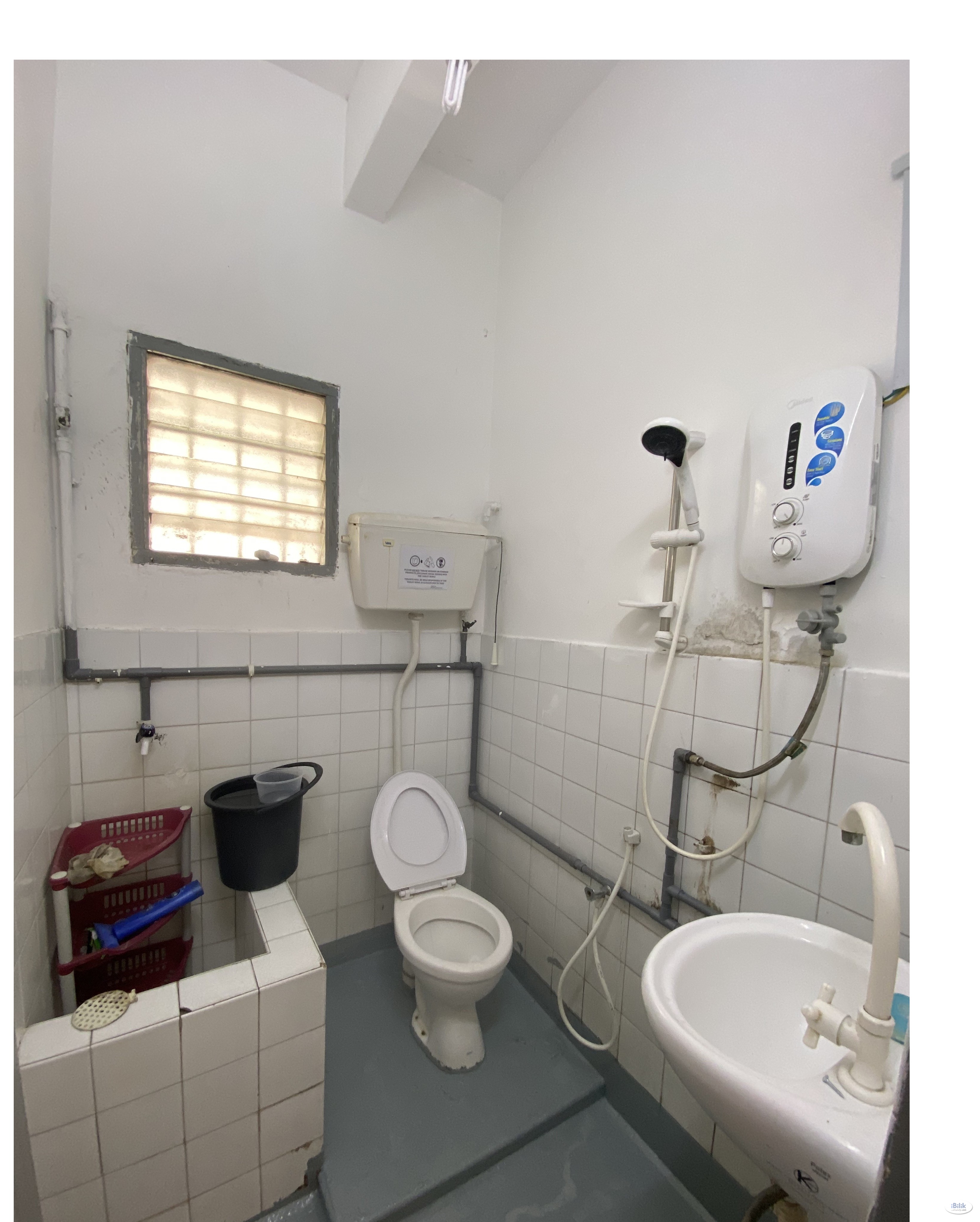 Room for rent near university Malaya‼️Welcome student - Image 2