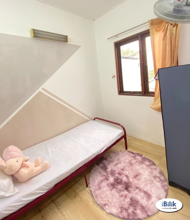 Cozy Room For Rent in TTDI- Kuala Lumpur with High Speed WIFI - Image 1