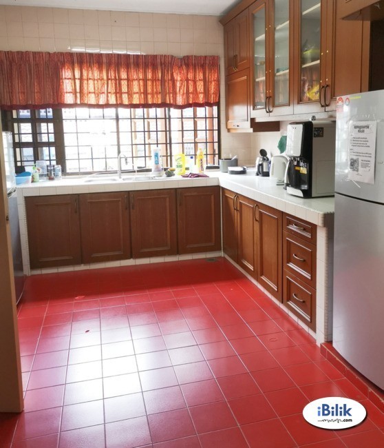 Cozy Room For Rent in TTDI- Kuala Lumpur with High Speed WIFI - Image 2