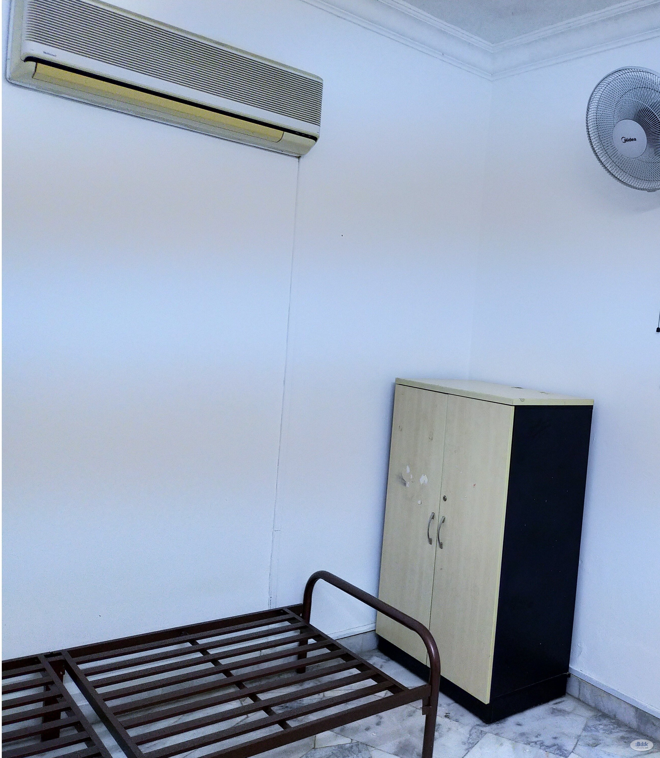 Jalan Tempua,  Single Room (with AirCond & Free WIFI) - Image 1