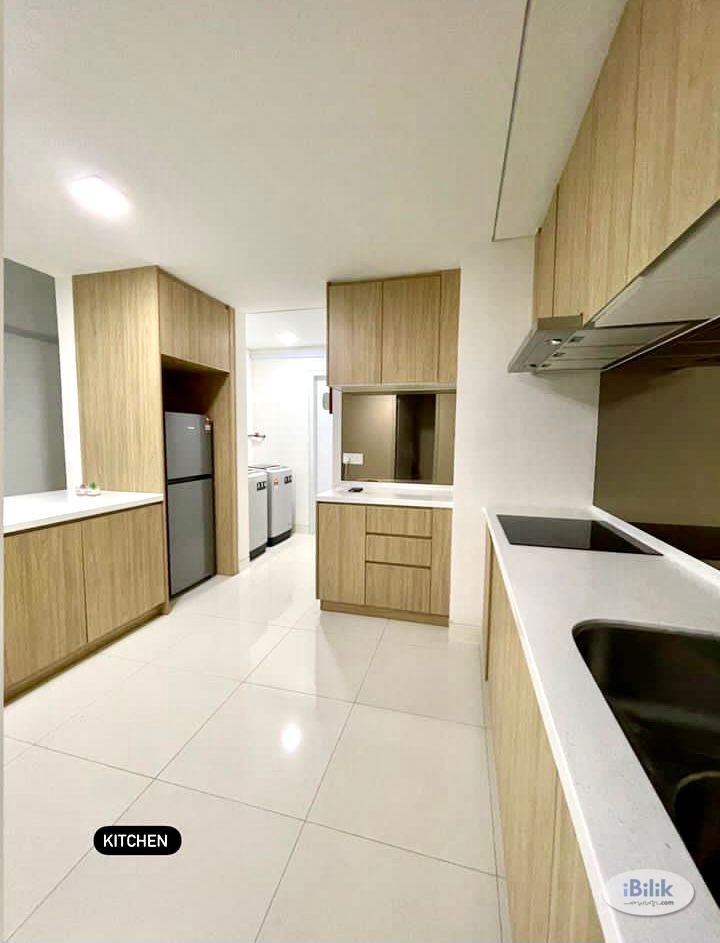 💥 SUPERB BIG Master Room at Radia Residences ( FULLY FURNISHED MOVE IN IMMEDIATELY ) ❗❗ - Image 2