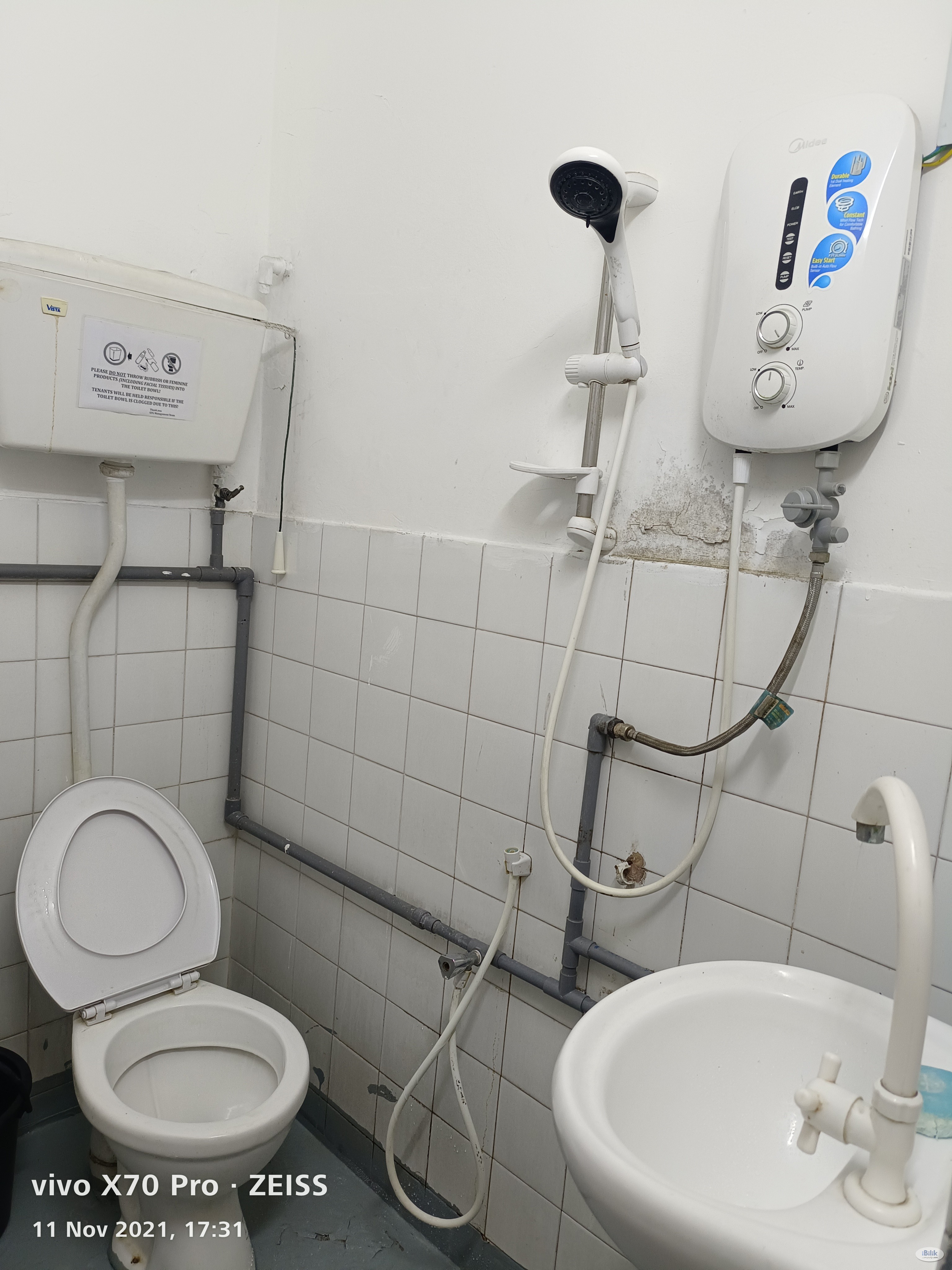 Actual Room for rent at SS2 PJ, 5min Walking distance to LRT Tmn Bahagia - Image 2