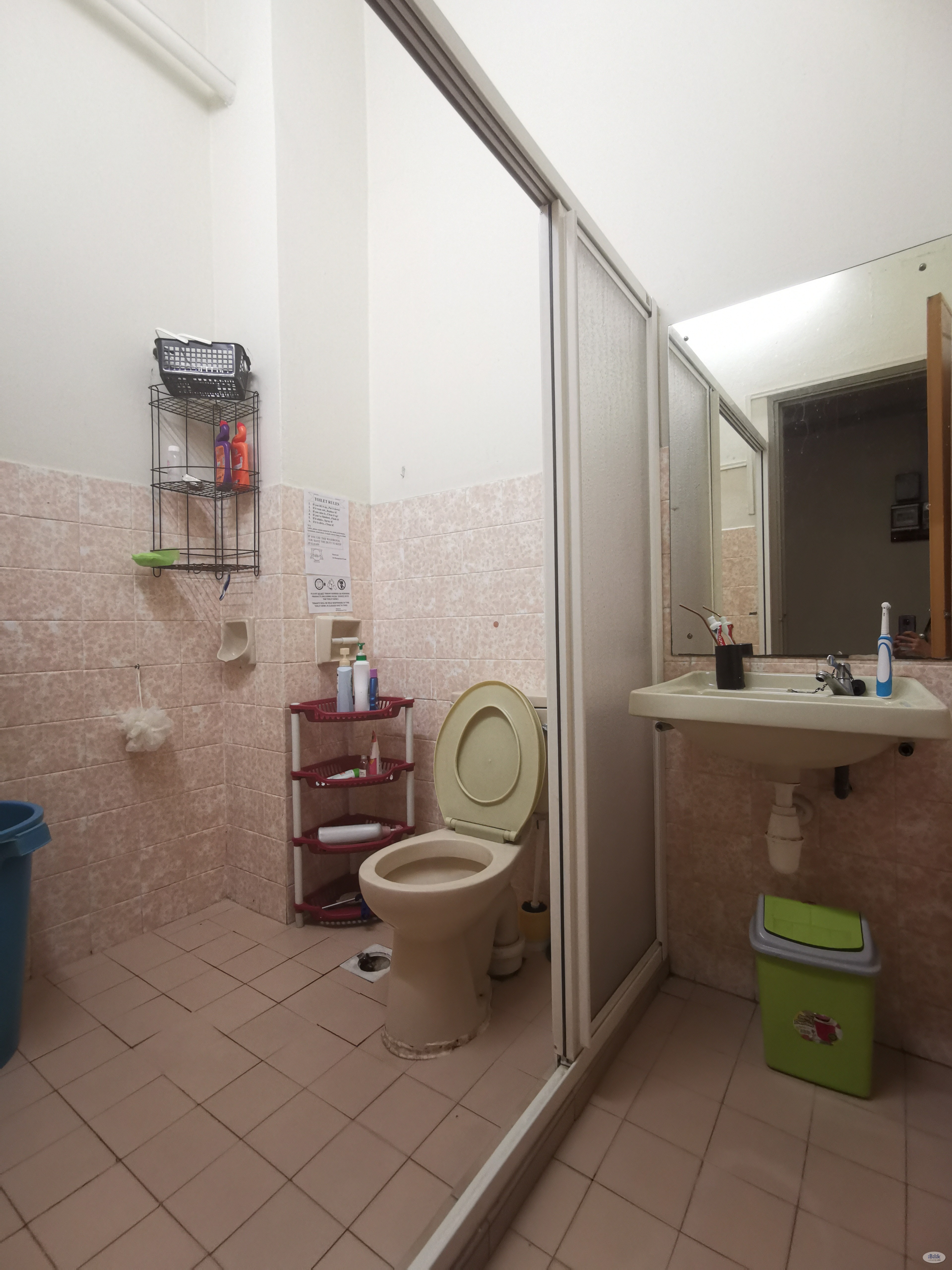 Single Room at Kota Damansara, Nsk trade city,Strand Mall,Mrt Kota Damansara - Image 2