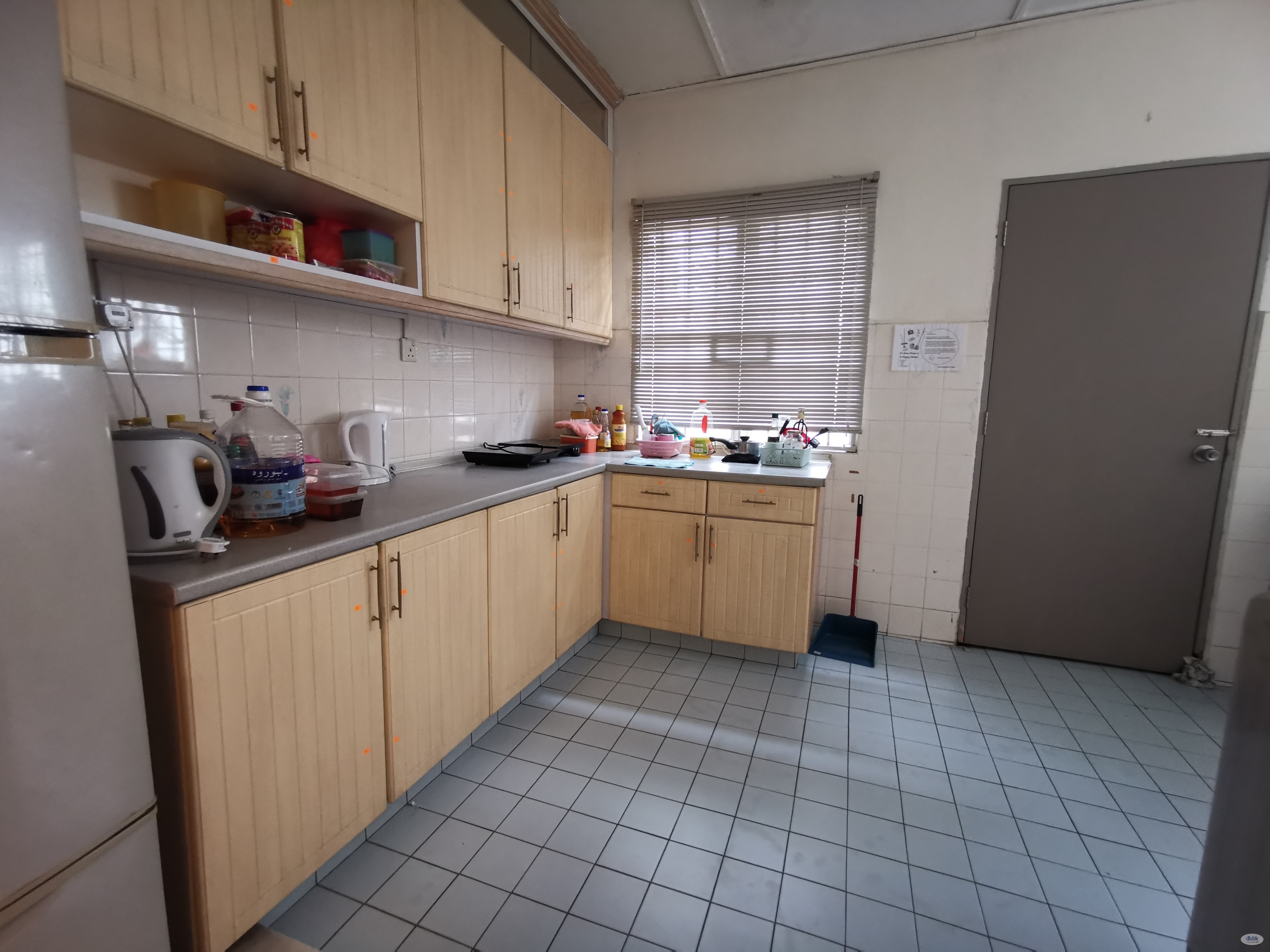 Single Room at Seri Utama, Nsk trade city,Strand Mall,Mrt Kota Damansara - Image 3