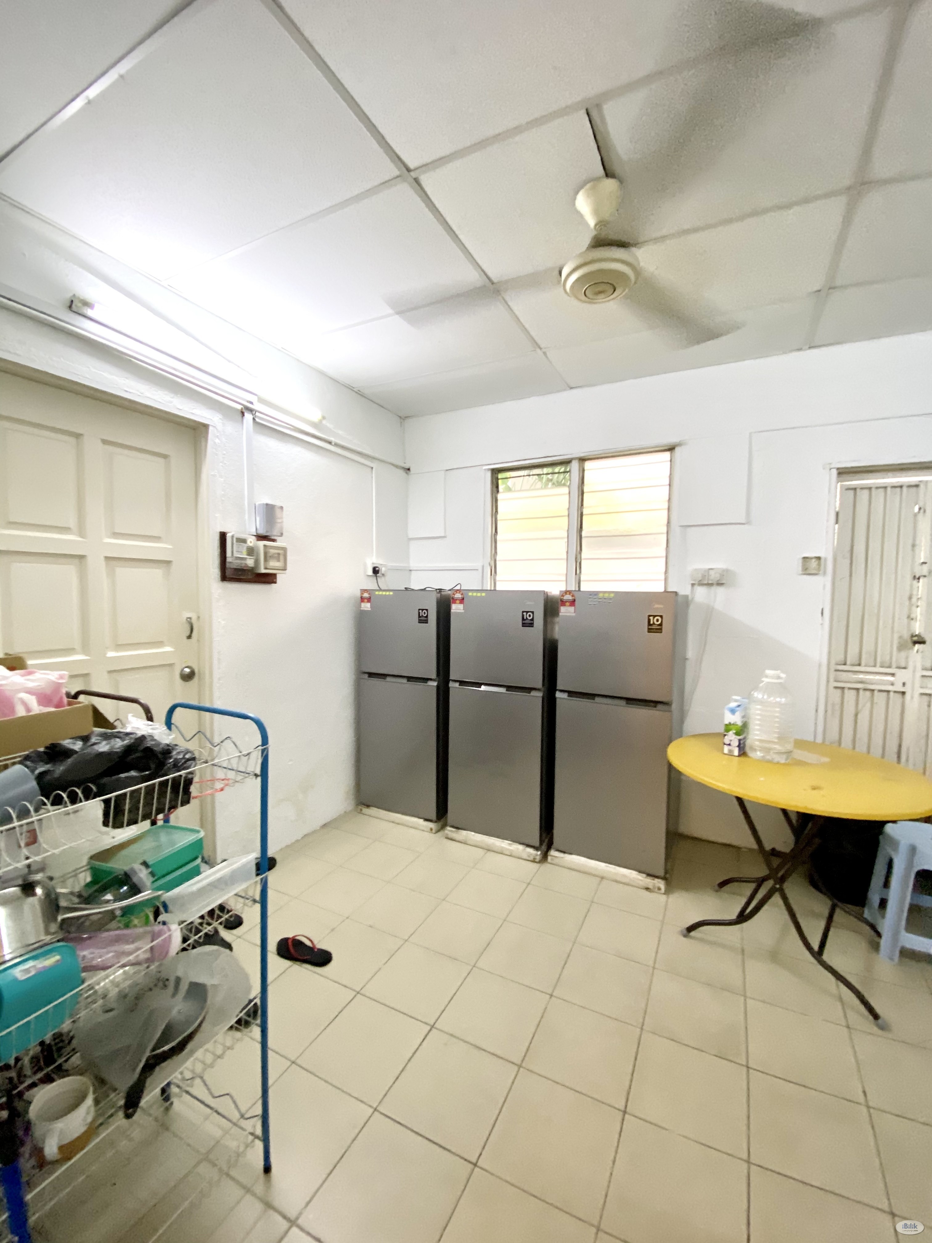 Medium room in Seapark PJ‼️FREE ONE MONTH RENTAL - Image 2