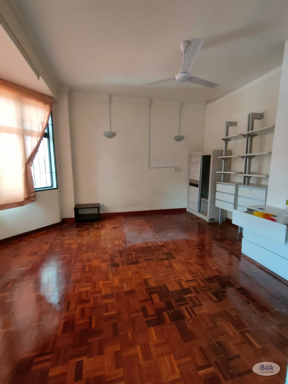 Master Room at Tropicana Indah, Nsk trade city,Strand Mall,Mrt Kota Damansara - Image 1