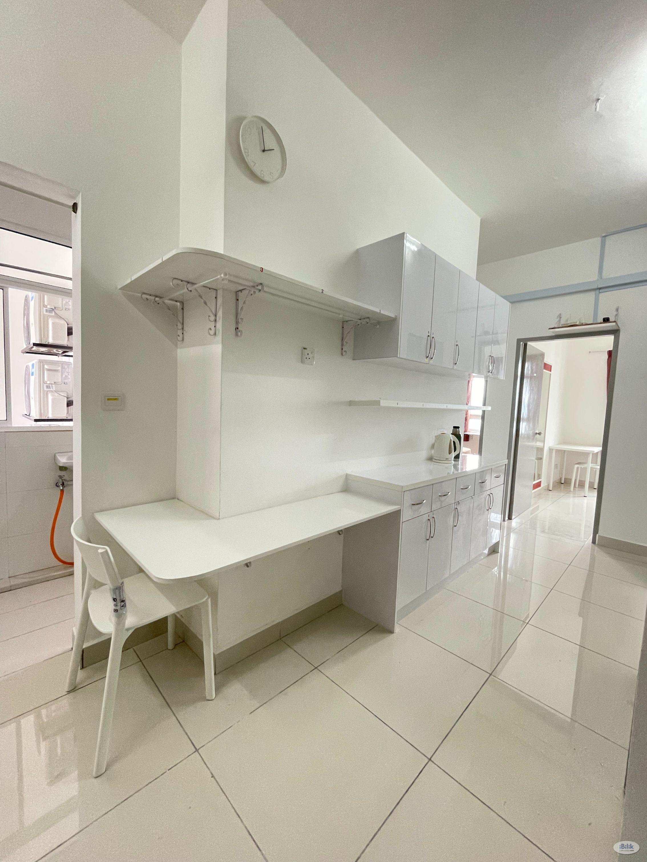 Female Single Middle Room City Centre LRT MRT Monorail GoKL Free Bus TR Residence KLCC TRX Bukit Bintang - Image 3