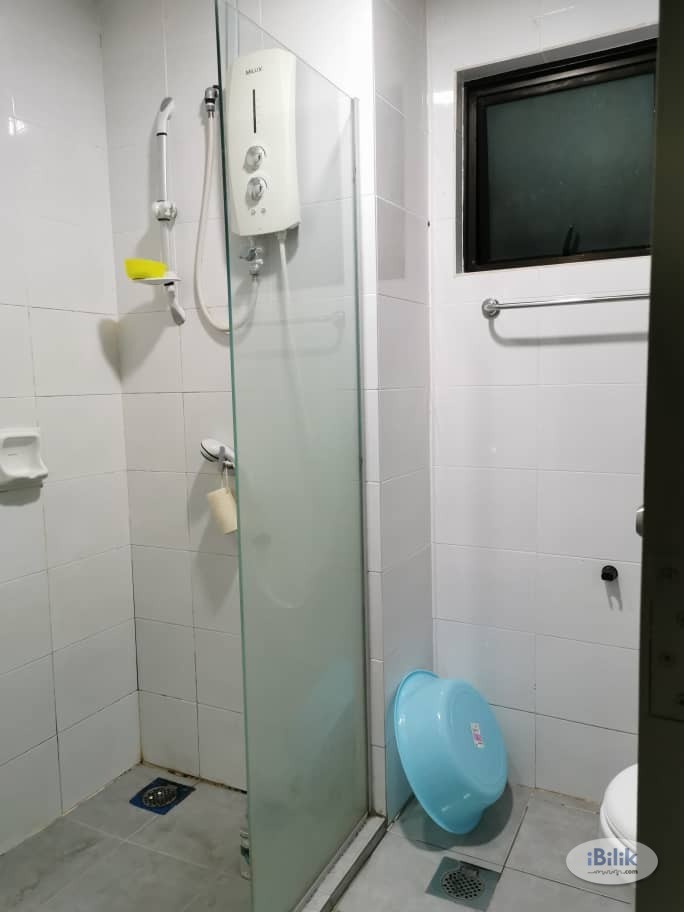 Single Room (with Aircon, Female only) at Park 51 Residency, Petaling Jaya - Image 4