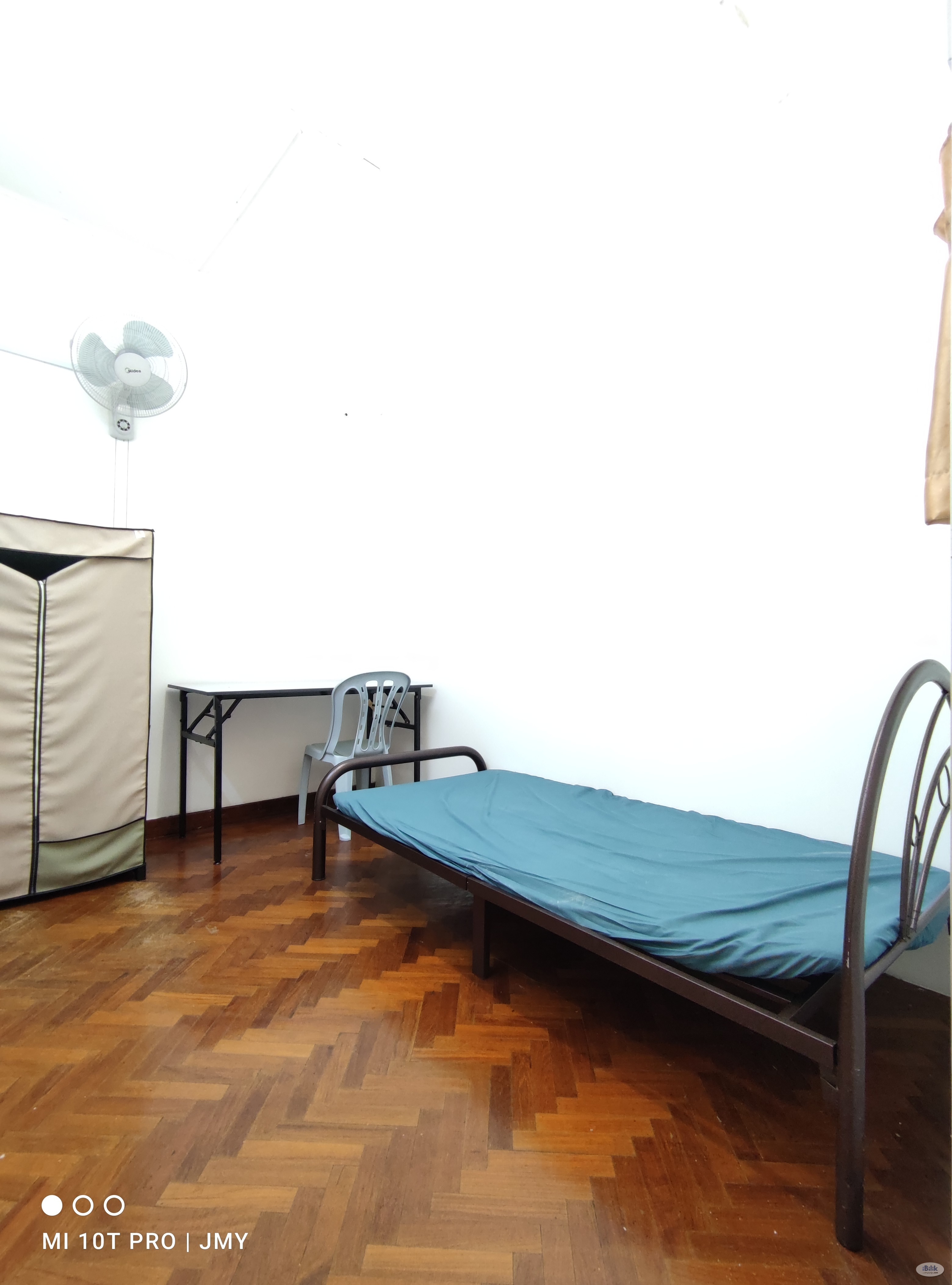 Walking distance 450m  LRT Taman Paramount Single room - Image 1