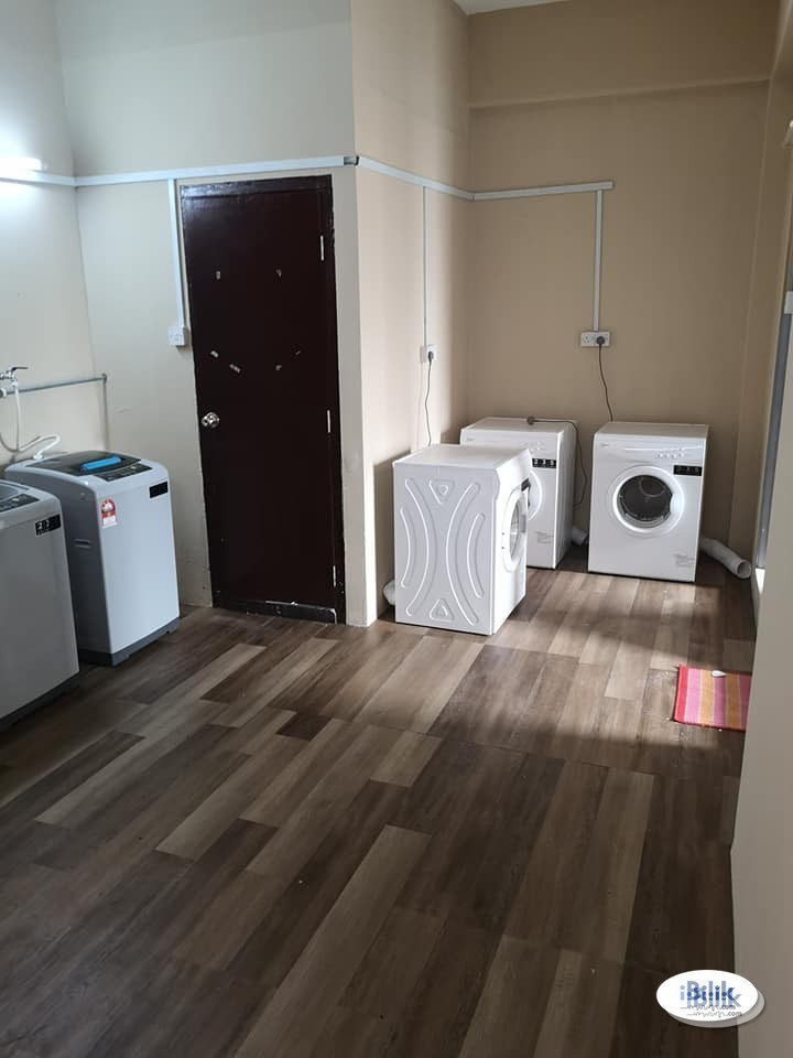Single Room at Sungai Besi, Kuala Lumpur Near Lakefields, Bandar Tasik Selatan - Image 1